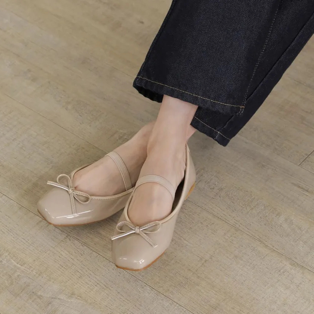 Sappun Erino Enamel Ribbon Maryjane Flats (1cm)
