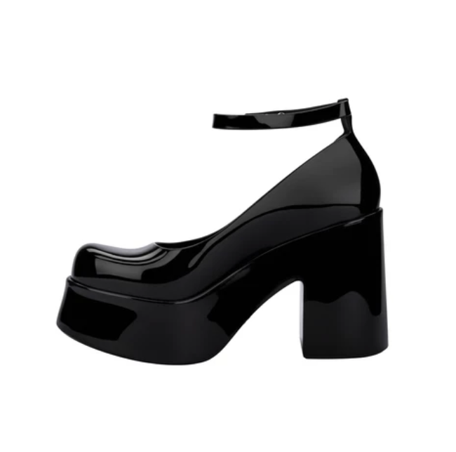 Melissa Doll Heel AD