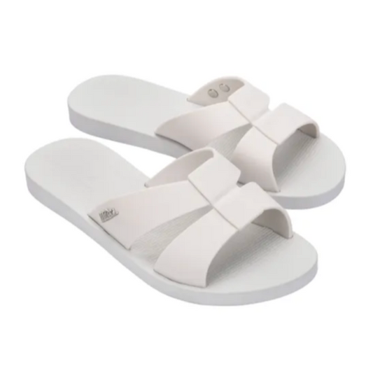 Melissa Sun Oasis AD