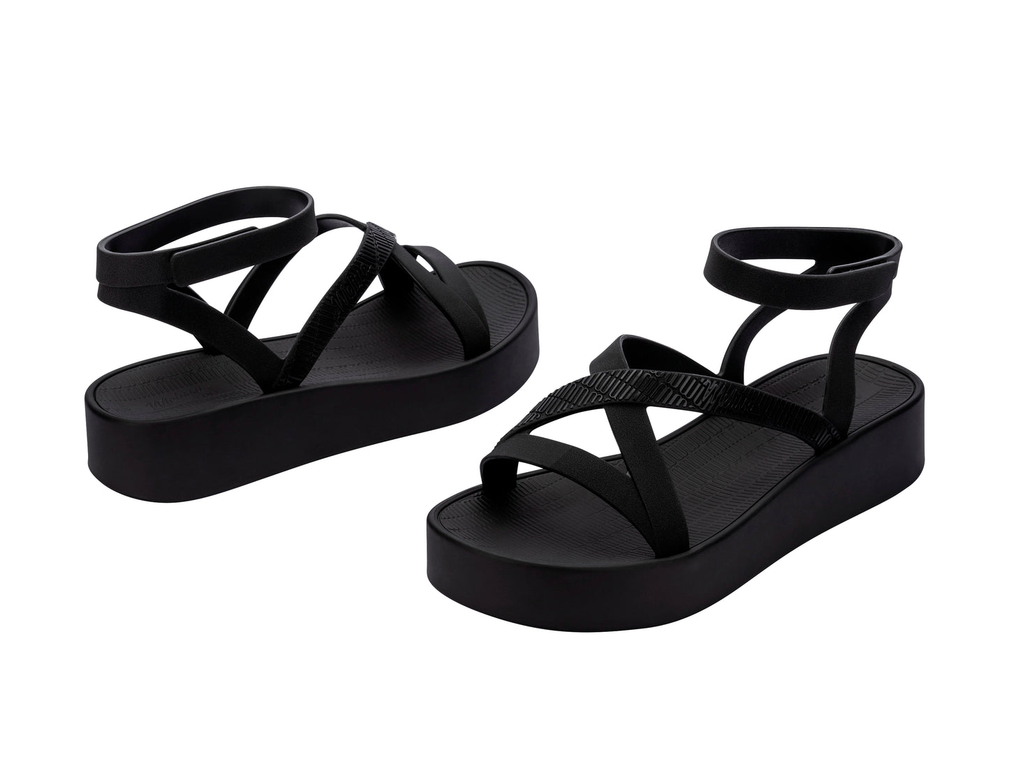 Melissa Sun Barra Platform AD