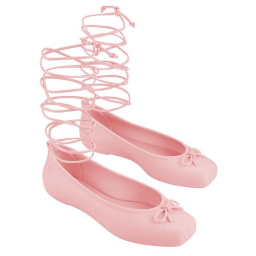 Melissa Vicky Ad Pink