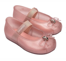 Load image into Gallery viewer, Mini Melissa Sophie BB Pearly Pink
