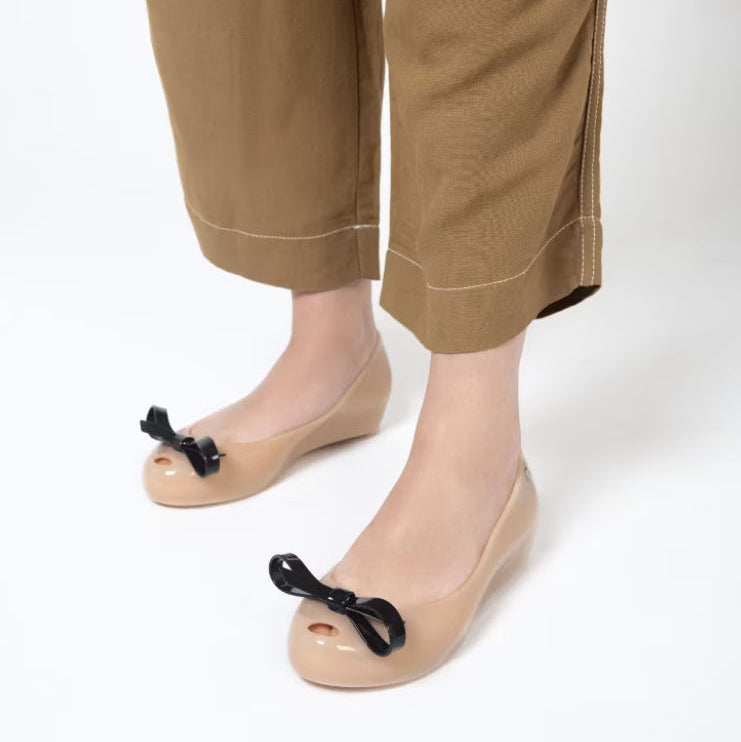 Melissa Ultragirl Bow III AD