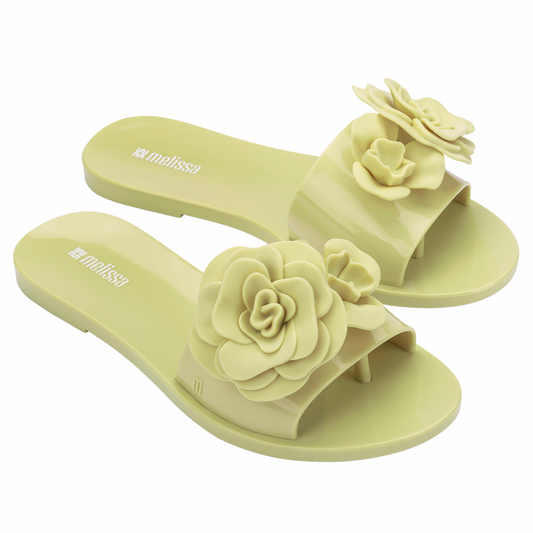 Melissa Babe Petals AD