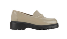 Load image into Gallery viewer, Zaxy Flow Loafer AD Beige
