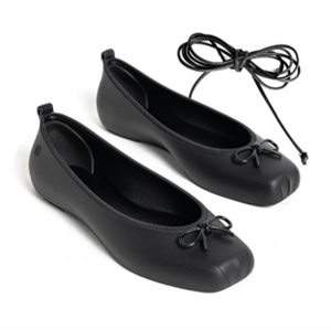 Melissa Vicky Ad Black