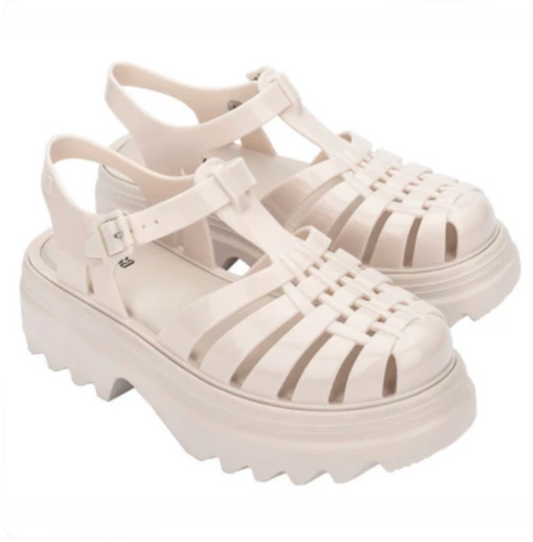 Melissa Possession Platform II AD