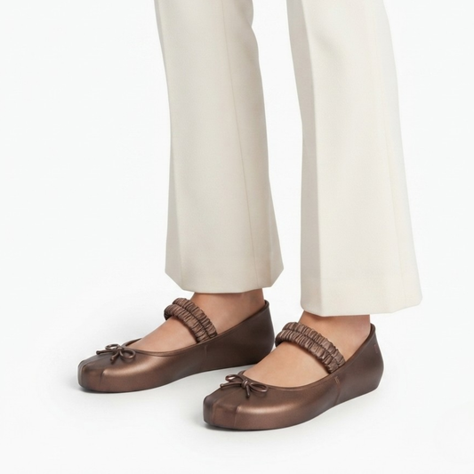 Melissa Sophie Scrunch AD
