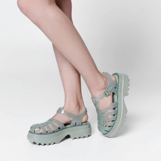 Melissa Possession Platform II AD