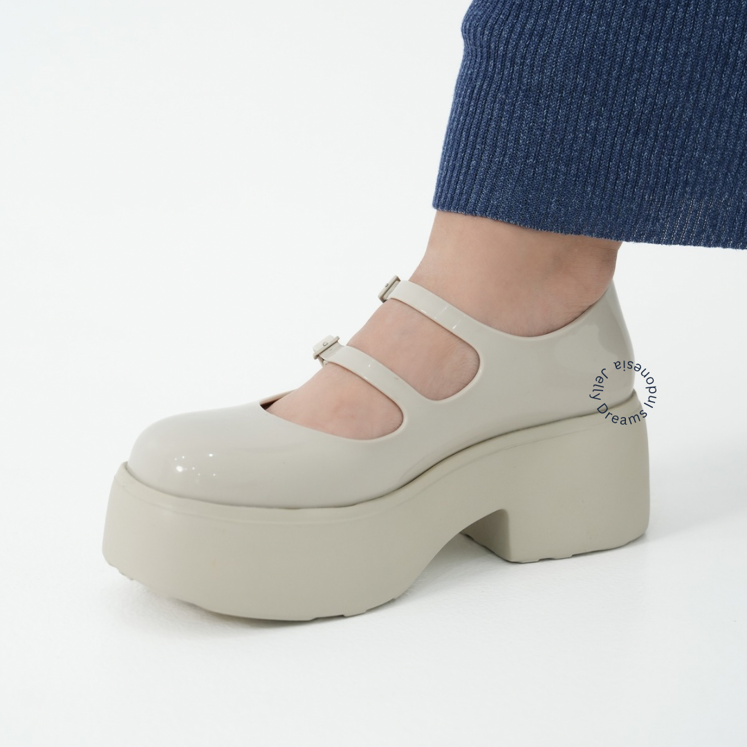 Melissa Farah AD