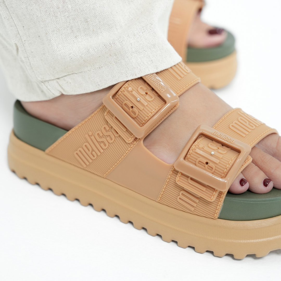 Melissa Cozy M Lover Platform AD