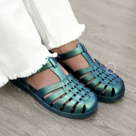 Melissa Possession Magic AD