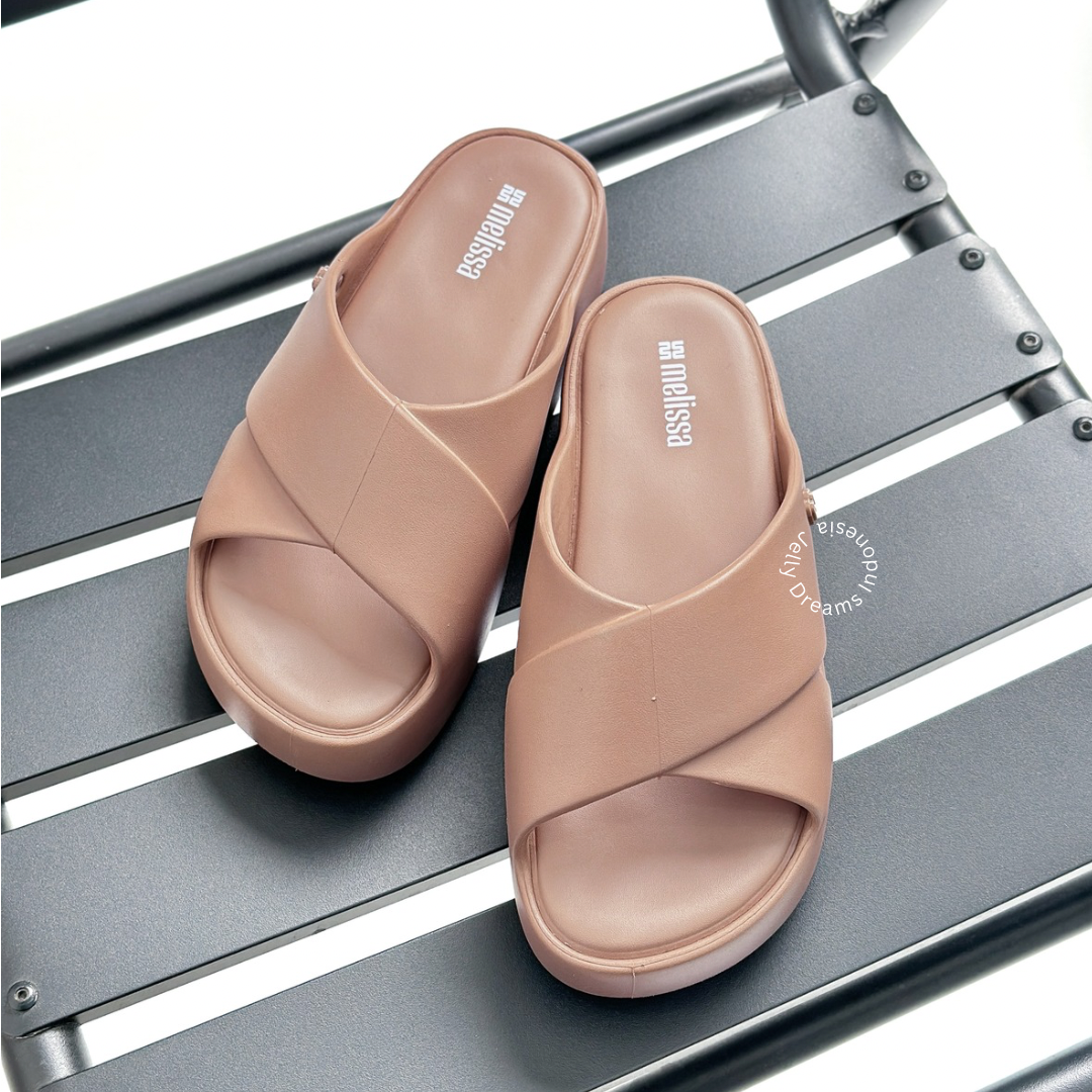Melissa Free Cross AD