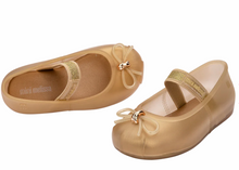 Load image into Gallery viewer, Mini Melissa Sophie BB Pearly Beige
