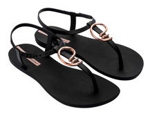 Load image into Gallery viewer, Ipanema Class Stylist Sandal Fem Black/Gold/Pink
