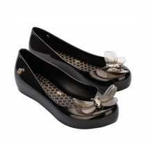 Load image into Gallery viewer, Mini Melissa Ultragirl Bugs Inf Metallic Black
