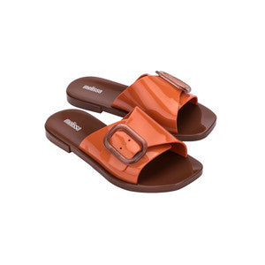 Melissa Lisie Slide Ad Brown Orange