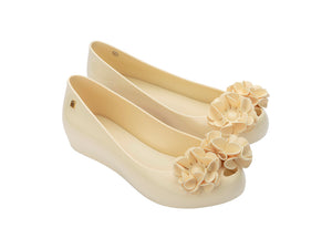 Melissa Ultragirl Springtime Ad Beige