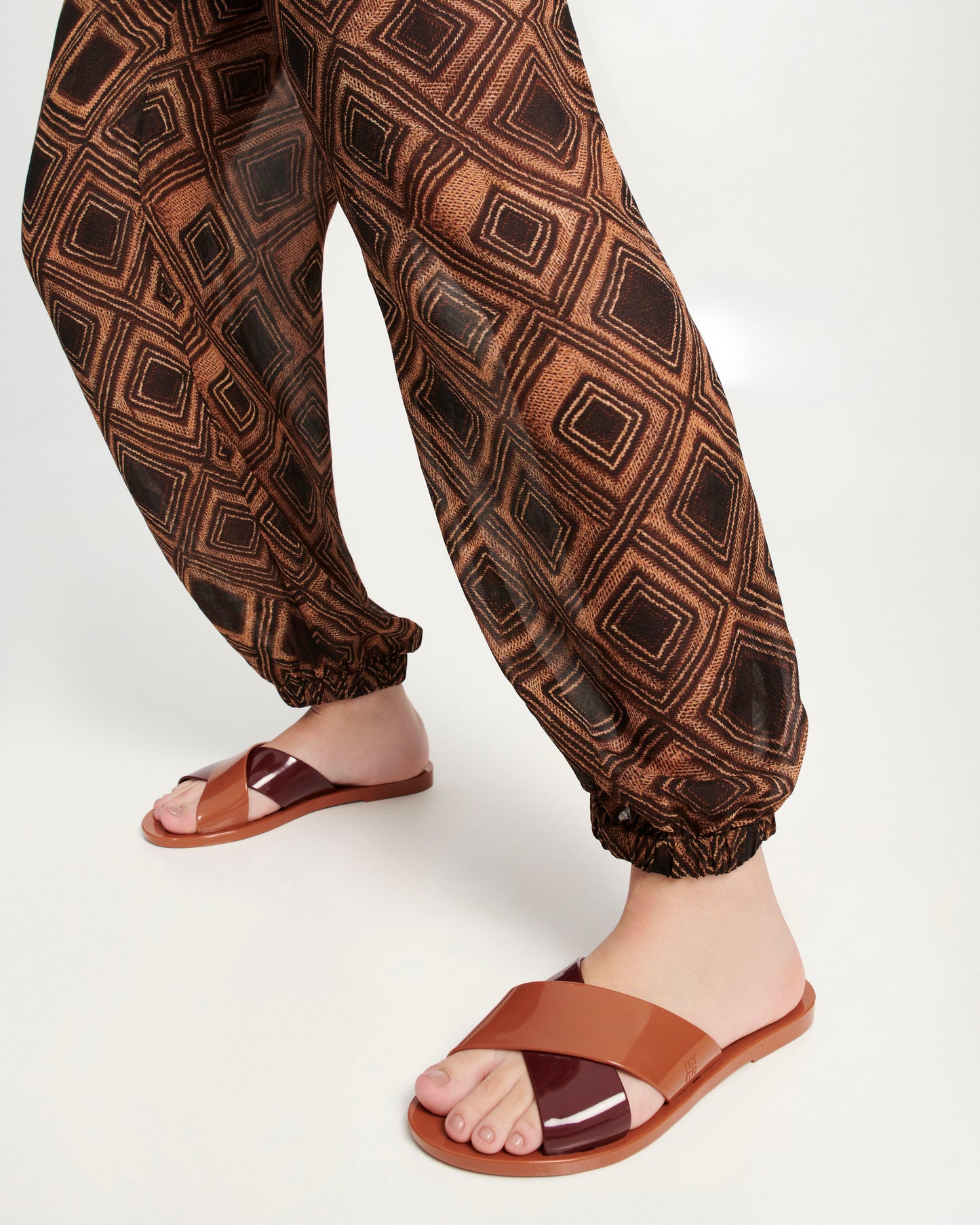 Melissa Essential Cross Slide AD
