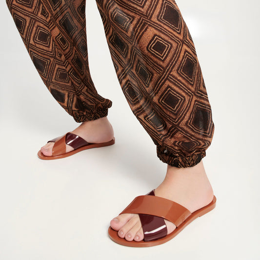 Melissa Essential Cross Slide AD