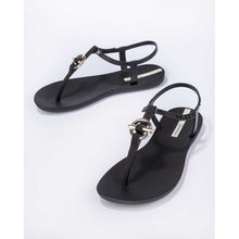 Load image into Gallery viewer, Ipanema Class Belt Sandal Fem Black
