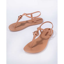 Load image into Gallery viewer, Ipanema Class Belt Sandal Fem Brown/Brown
