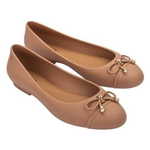 Melissa Doll V AD
