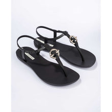 Load image into Gallery viewer, Ipanema Class Belt Sandal Fem Black
