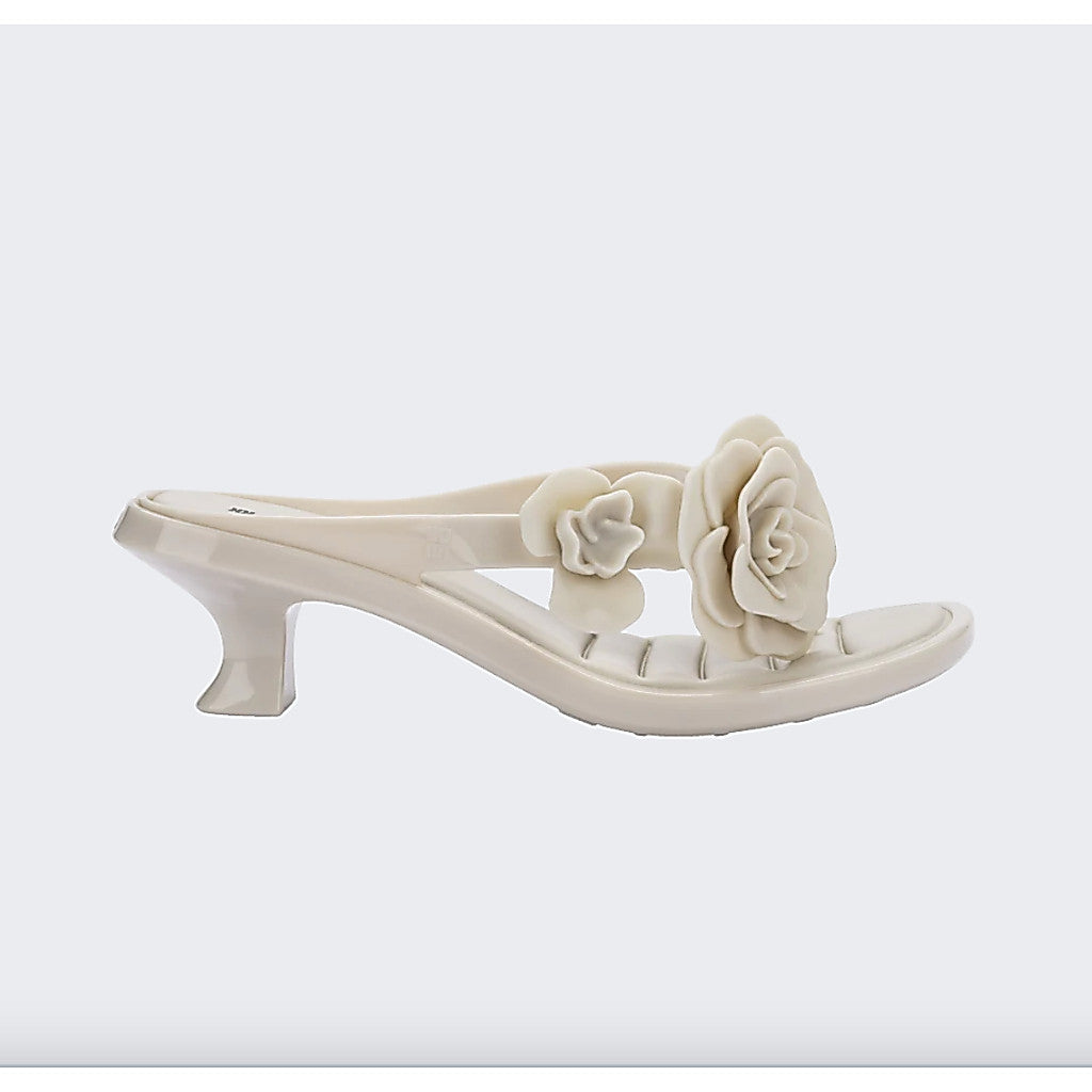 Melissa Thong Kitten Heel Petals AD